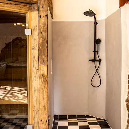 Gut Neuwerk בית נופש Kall